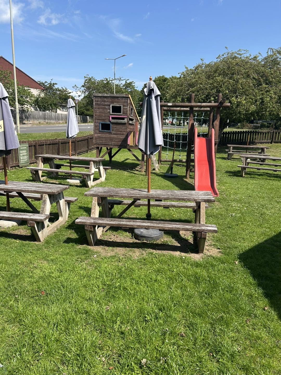 Dows beer garden with picnic benches and play area